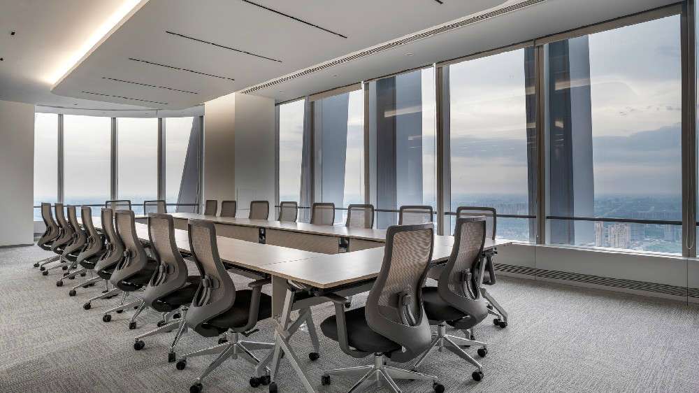 鄭州廠房裝修頂面設(shè)計(jì)是不能缺少的一部分 鄭州廠房裝修頂面設(shè)計(jì)是不能缺少的一部分